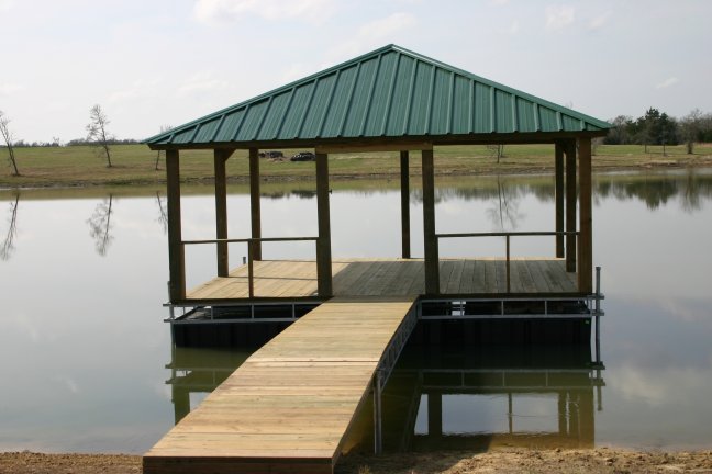 4 x 20 walkway with covered deck